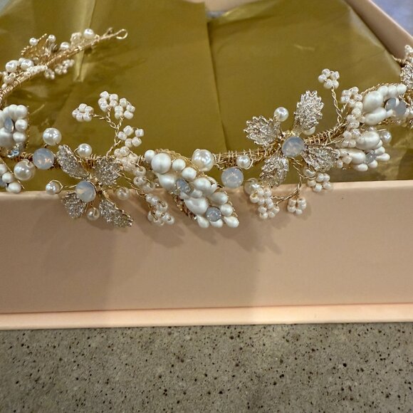 Twigs & Honey Enchanted Bead & Floral Headband  New in Box $235 Bridal tiara - Picture 2 of 3